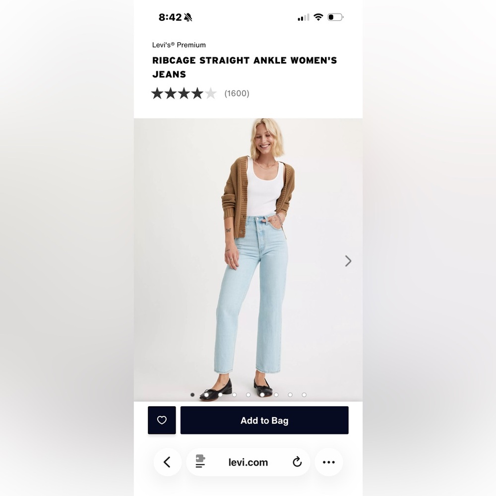 Levi's Women's Ribcage Straight Ankle Jeans in Light Blue